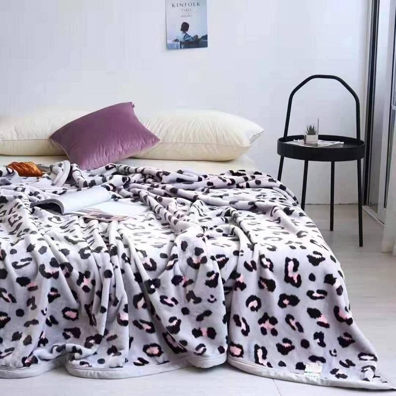 CRISTELLE Плед из микрофибры FLAMENCO CFR-99 150х200